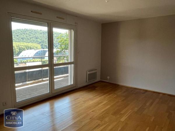 Appartement à louer 3 pièces 75.07m² Besançon (25000)
