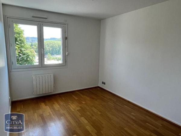 Appartement à louer 3 pièces 75.07m² Besançon (25000)