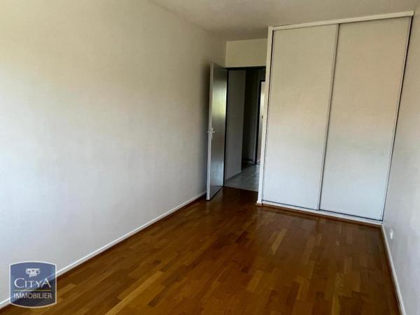 Appartement à louer 3 pièces 75.07m² Besançon (25000)