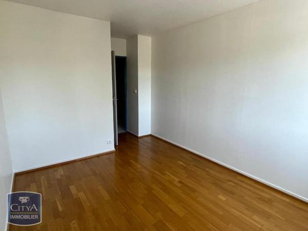 Appartement à louer 3 pièces 75.07m² Besançon (25000)