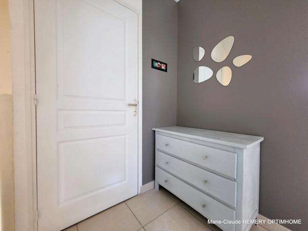 Dinard, St Enogat , Port blanc, maison de 43.5m² avec 2 chambres et jardinet prête à vivre. Plages et commerces à pied