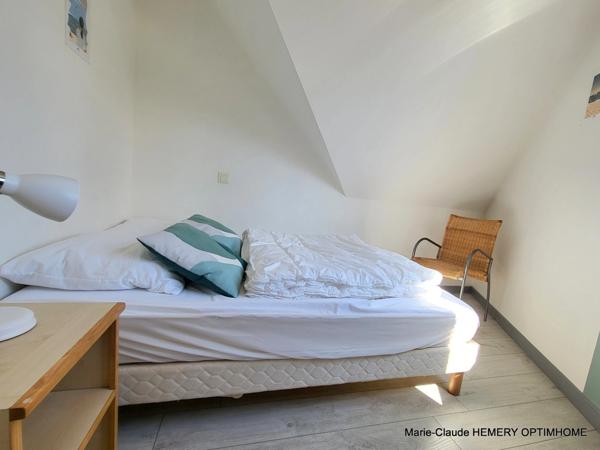 Dinard, St Enogat , Port blanc, maison de 43.5m² avec 2 chambres et jardinet prête à vivre. Plages et commerces à pied