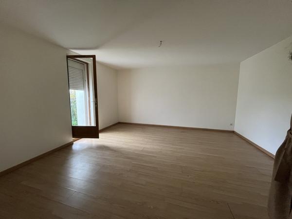 Immeuble à vendre |  Noyant-de-Touraine |  288 m²