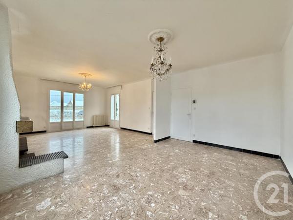 Maison à vendre  6 pièces - 157,82 m2 YZEURE - 03