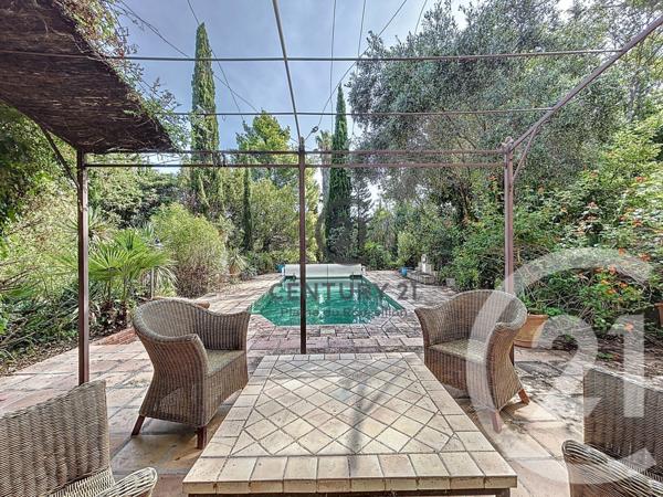 Maison à vendre  14 pièces - 360 m2 ESPIRA DE L AGLY - 66