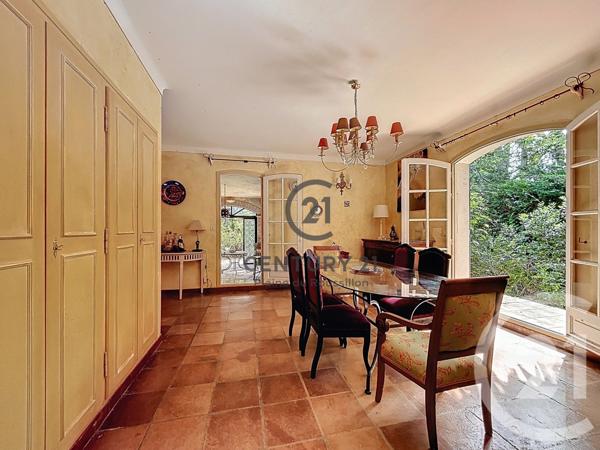 Maison à vendre  14 pièces - 360 m2 ESPIRA DE L AGLY - 66