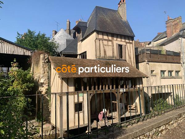 Vente Maison245 m² - 9 Pièces - VENDOME (41100)