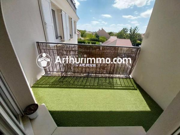 Location                                                      Appartement
                        
                     3 pièces                      66 m2                     à Savigny-le-Temple