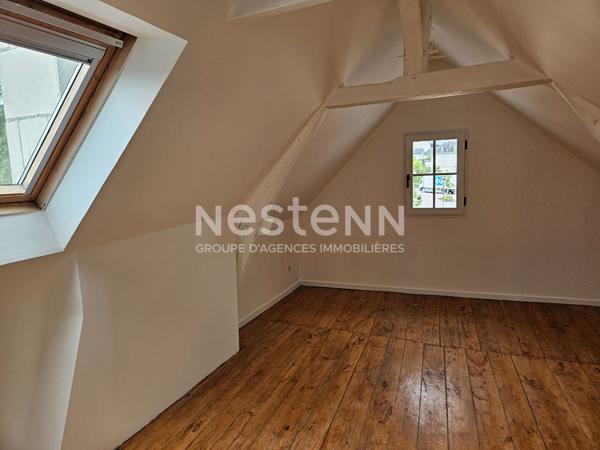 Maison de caractère entièrement rénovée à louer en hyper centre Loches