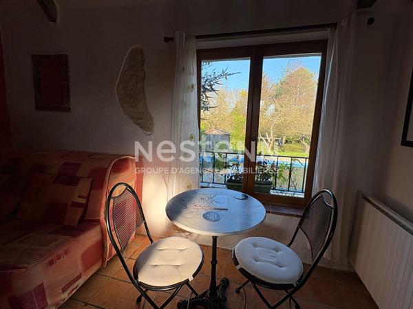 Grande Propriété avec Gites et étang ,359m2 4,8ha