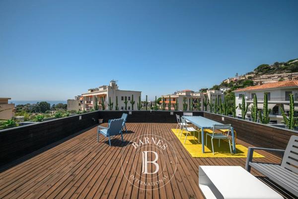 Roquebrune-Cap-Martin, Villa  242 m² à vendre