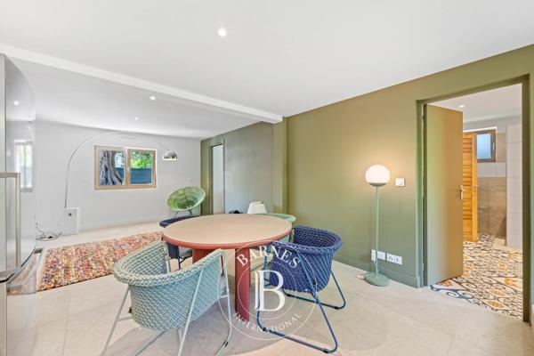 Roquebrune-Cap-Martin, Villa  242 m² à vendre