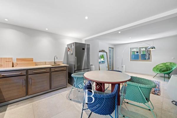 Roquebrune-Cap-Martin, Villa  242 m² à vendre
