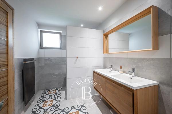Roquebrune-Cap-Martin, Villa  242 m² à vendre