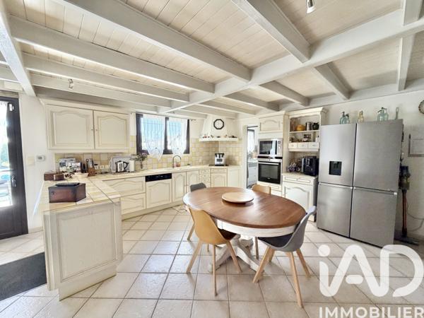 Maison à vendre 7 pièces 240 m² Biganos