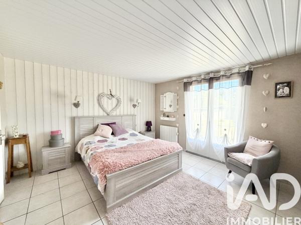 Maison à vendre 7 pièces 240 m² Biganos