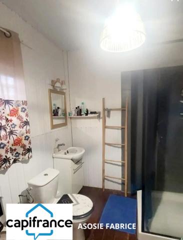 Propriété exclusive avec deux maisons indépendantes, un T2 et un T3