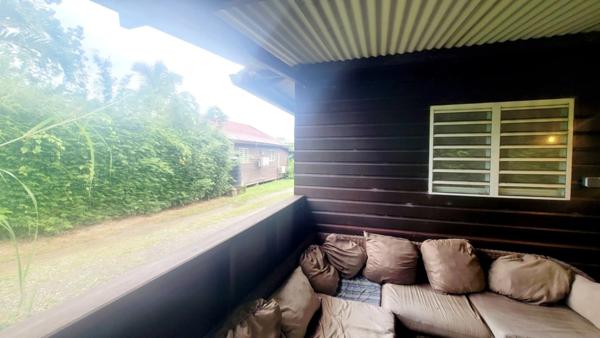 Propriété exclusive avec deux maisons indépendantes, un T2 et un T3