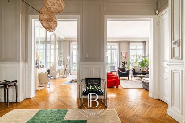 Paris 16ème, Appartement 4 Chambres -  236 m² à vendre