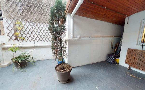 Appartement à vendre    3 pièces • 61,82 m2 Lyon 7