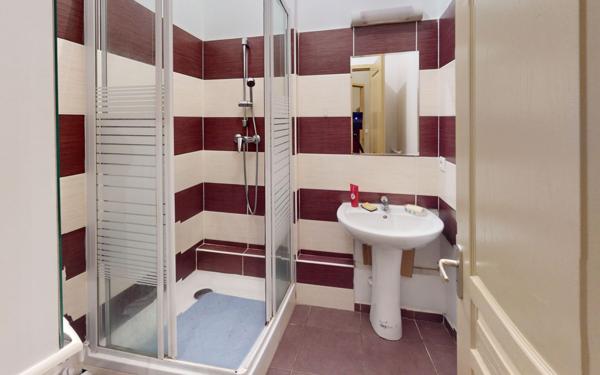 Appartement à vendre    3 pièces • 61,82 m2 Lyon 7