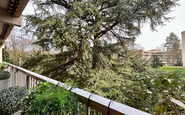 Appartement à vendre    4 pièces • 86,36 m2 Écully