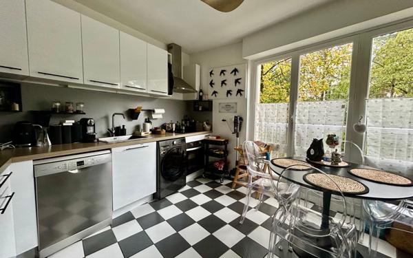 Appartement à vendre    4 pièces • 86,36 m2 Écully