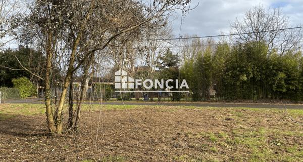 À vendre Terrain 956 m² - Bressols 82710