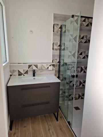 A 2 pas de la côte sauvage.