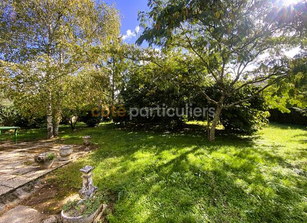 Vente
                Maison58 m² - 4 Pièces -
                    POITIERS (86000)