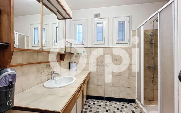 Maison à vendre    4 pièces •  Brive-la-Gaillarde