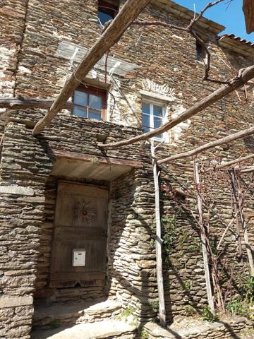 Maison de Hameau SAINT MARTIN DE BOUBAUX (48)