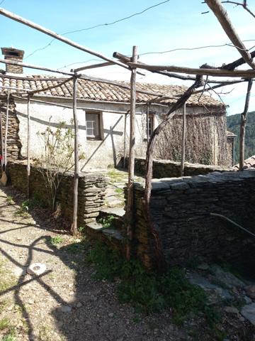 Maison de Hameau SAINT MARTIN DE BOUBAUX (48)