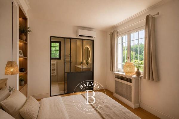Saint-Cyr-au-Mont-d'Or, Maison 3 Chambres -  272 m² à vendre