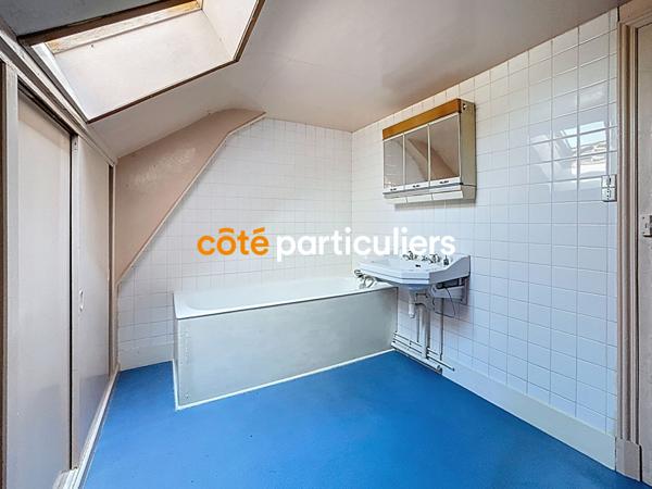 Vente Maison197,6 m² - 7 Pièces - GENLIS (21110)