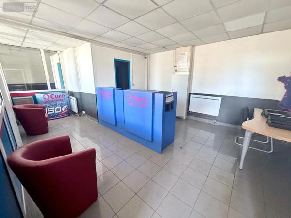Location - Fonds et/ou murs commerciaux Châlons-en-Champagne 51000 475 m 2