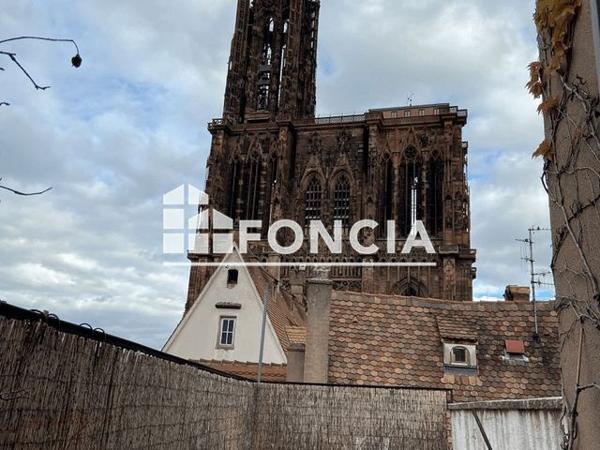 Location Appartement 4 pièces 92.27 m² - 50 VIEUX MARCHE AUX POISSONS Strasbourg 67000