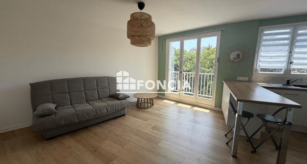 Location Studio meublé 32.84 m² - Dreux 28100