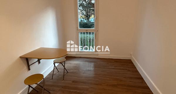 Location Studio 14.52 m² - Le Mée-sur-seine 77350