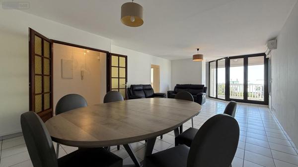 Appartement à louer à Saint-Denis à la Réunion (97400), ref : MTLOC   
centre ville