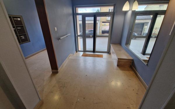 Appartement à vendre    2 pièces • 54,84 m2 Montceau-les-Mines