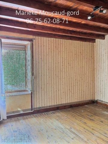 Maison  95 m² 3 chambres  avec jardin de 510 m²  et dépendances