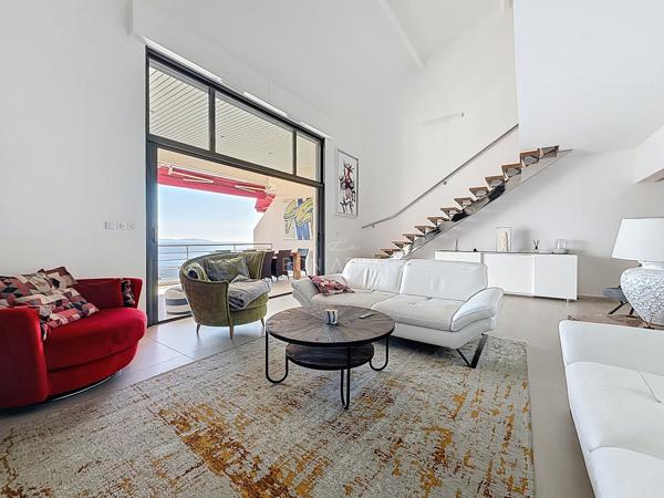 Duplex 4 pièce(s) 3 chambre(s) 147 m²