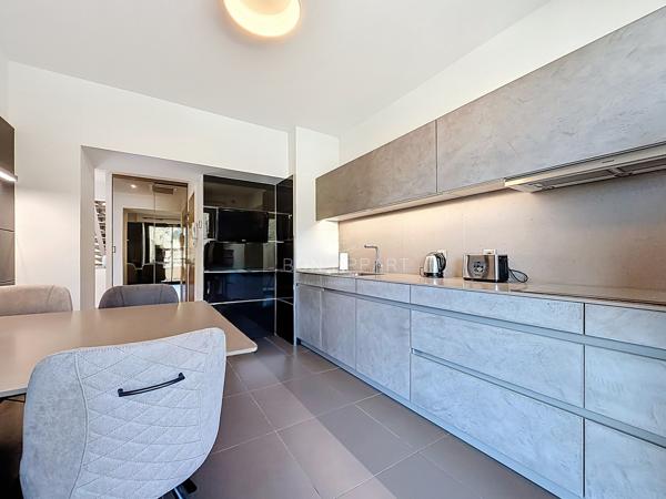 Duplex 4 pièce(s) 3 chambre(s) 147 m²