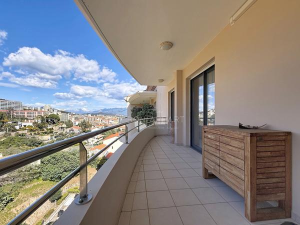 Duplex 4 pièce(s) 3 chambre(s) 147 m²