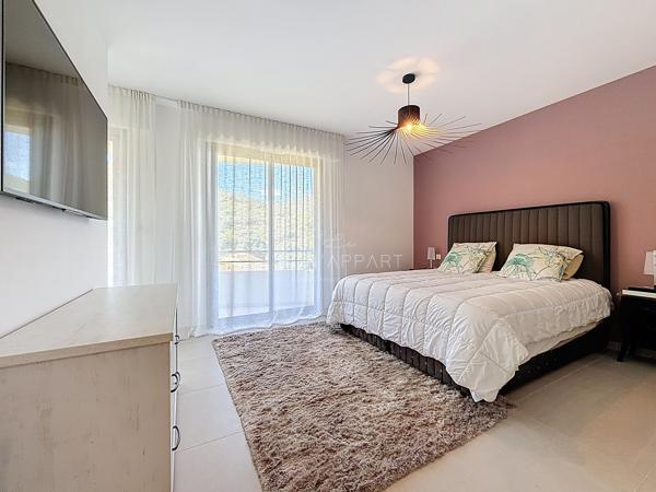 Duplex 4 pièce(s) 3 chambre(s) 147 m²