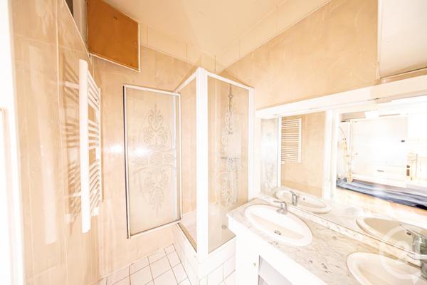 Appartement F2 à vendre  2 pièces - 55 m2 BRUNOY - 91