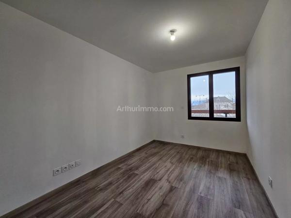 Vente Appartement 3 pièces 67 m2 à Morestel