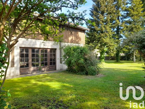 Immeuble à vendre 250 m² Sabres