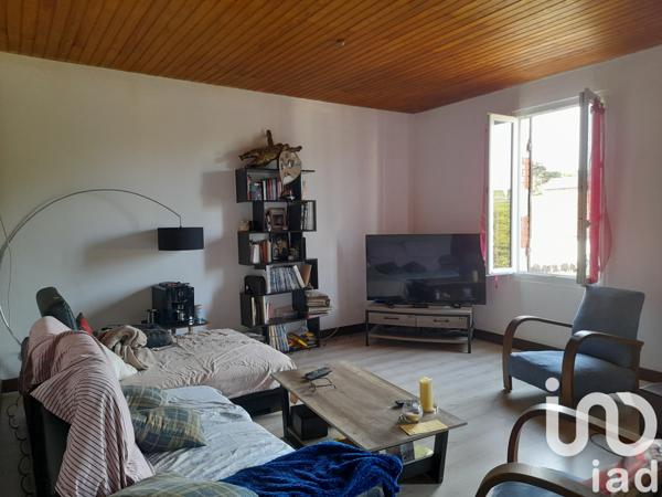 Immeuble à vendre 250 m² Sabres